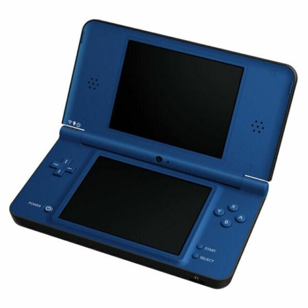 NDS F - NDS 4 Nintendo DSi XL - HW - Midnight Blue - Blue and Black - USED