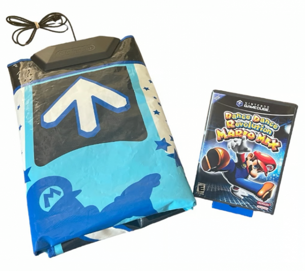 GC Dance Dance Revolution DDR - Mario Mix - Game and Mat
