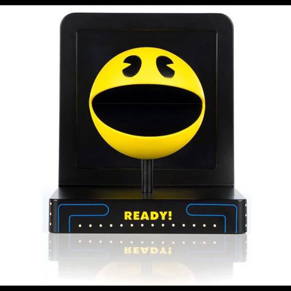 Gamer Gear - TOY - Figures - Pac Man - First 4 Figures F4F - 7in PVC Statue - NEW